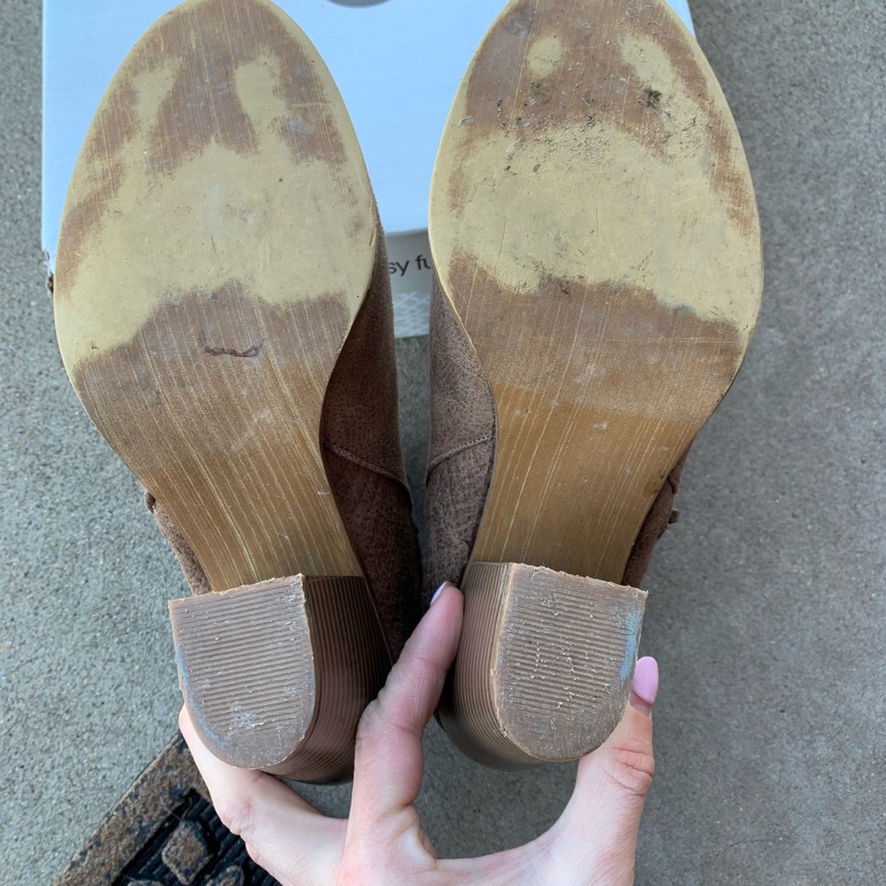 Ankle booties - Picture 4 of 5